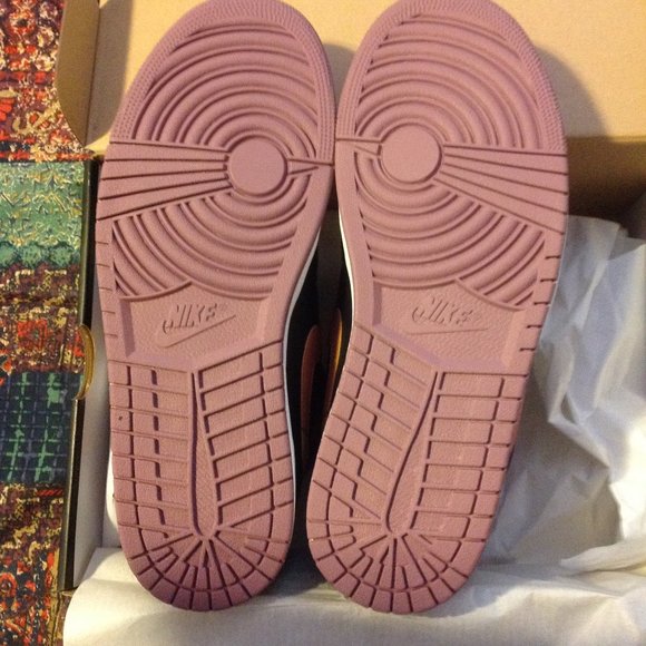 Air Jordan 1 Mid SE Men's Multicolor Sneakers - USA Size:11.5 - New in Box - Picture 3 of 11